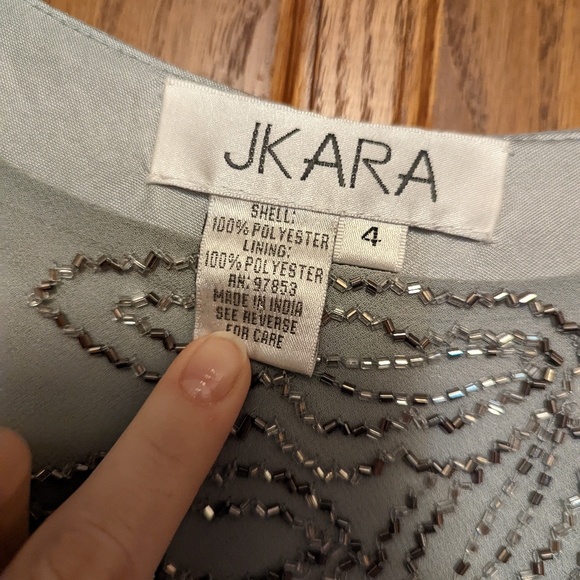 MOB/MOG Beaded Dress - Picture 8 of 11